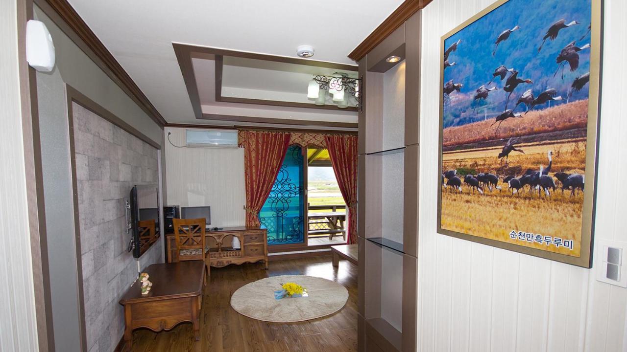 Lavista Pension Suncheon Exterior photo